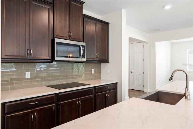 11641 SWEET TANGERINE LANE, Tampa, FL 33626