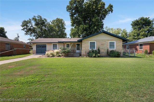 3708 S Carthage Street, Fort Smith, AR 72903