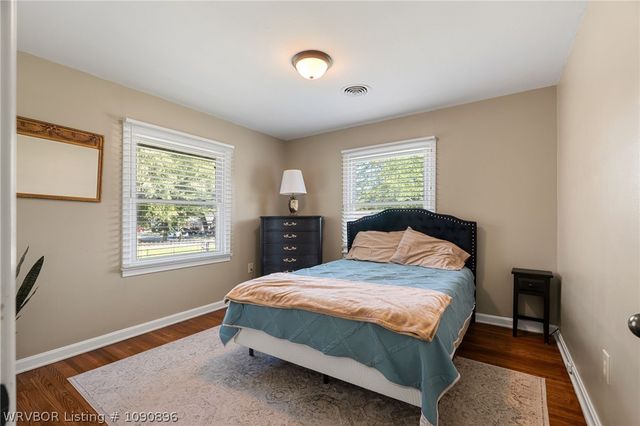 3708 S Carthage Street, Fort Smith, AR 72903