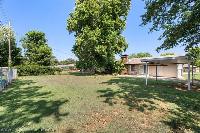 3708 S Carthage Street, Fort Smith, AR 72903