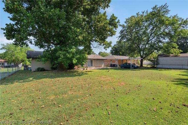3708 S Carthage Street, Fort Smith, AR 72903