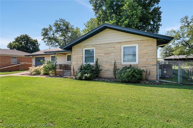 3708 S Carthage Street, Fort Smith, AR 72903