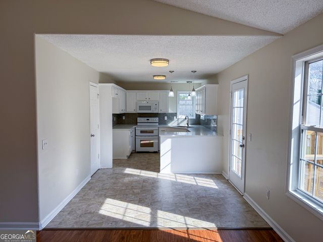 1119 Hummingbird Way, Winder, GA 30680