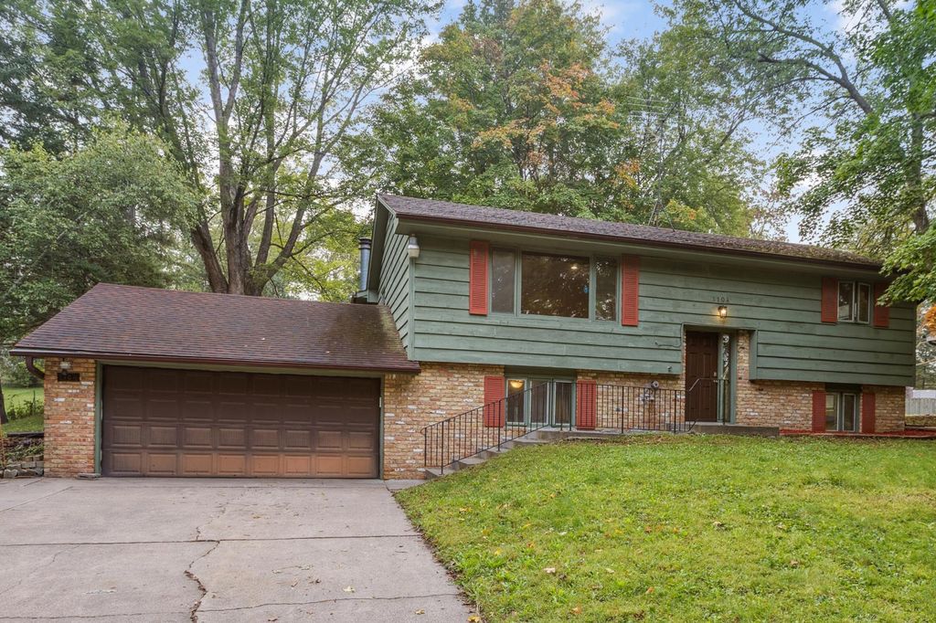 1104 2nd Avenue S, Buffalo, MN 55313