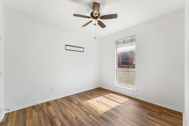 556 Caravan Drive, Fort Worth, TX 76131