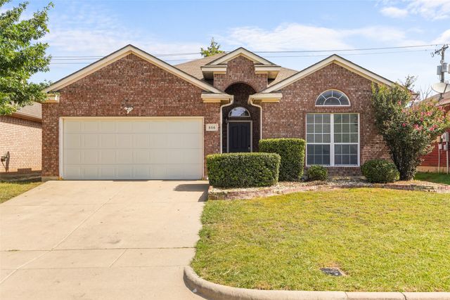 556 Caravan Drive, Fort Worth, TX 76131