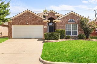 556 Caravan Drive, Fort Worth, TX 76131