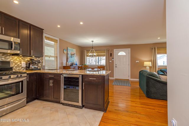 36 Ideal Avenue, Middletown, NJ 07748