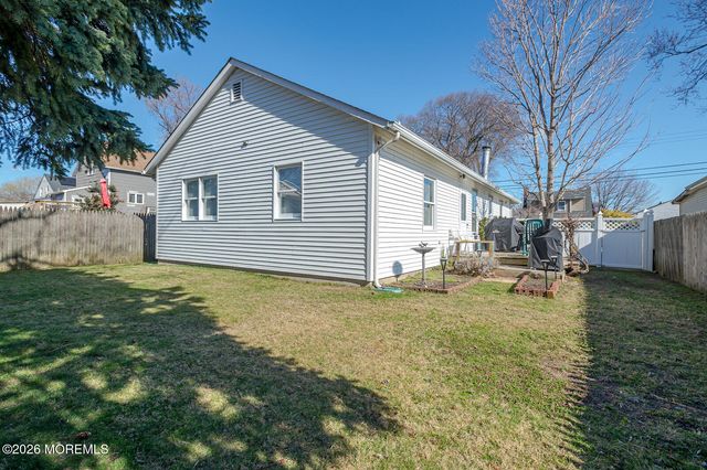 36 Ideal Avenue, Middletown, NJ 07748