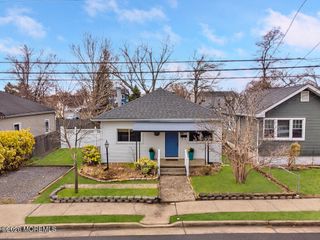 36 Ideal Avenue, Middletown, NJ 07748