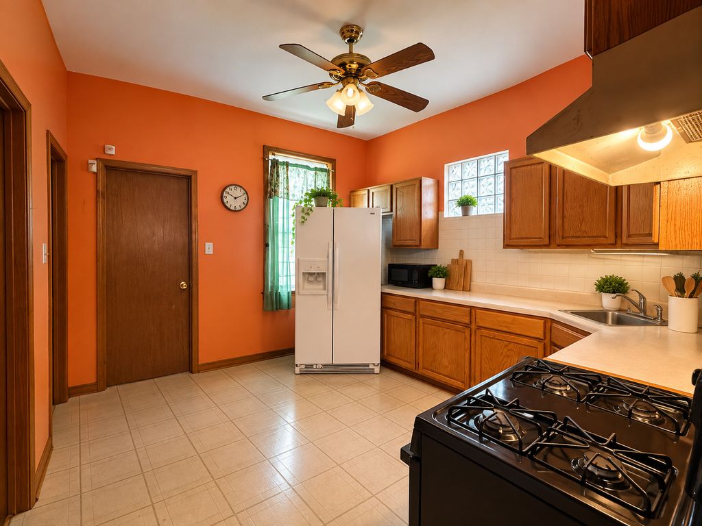8509 S Morgan Street, Chicago, IL 60620 — photo 5