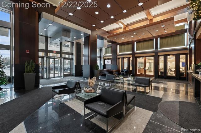 411 S Old Woodward Avenue 924, Birmingham, MI 48009