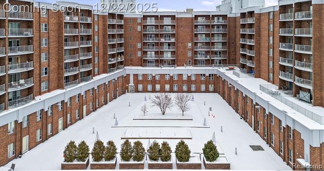 411 S Old Woodward Avenue 924, Birmingham, MI 48009