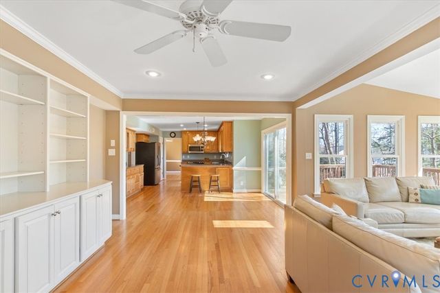 4515 Foxwood Rd, Chester, VA 23831