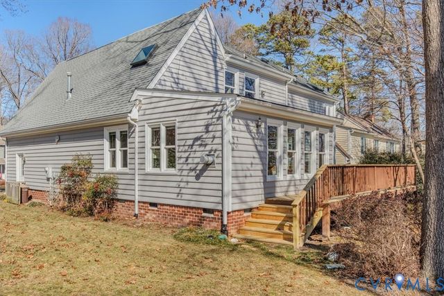 4515 Foxwood Rd, Chester, VA 23831