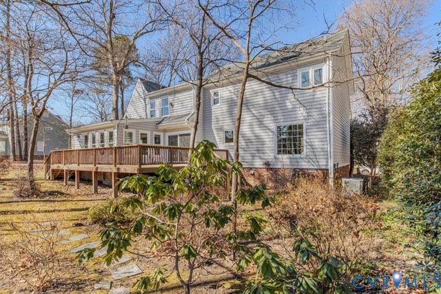 4515 Foxwood Rd, Chester, VA 23831