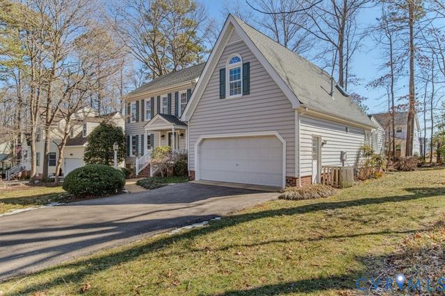 4515 Foxwood Rd, Chester, VA 23831