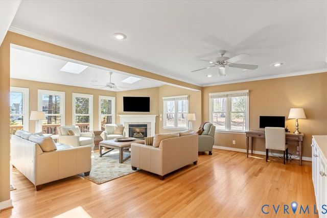 4515 Foxwood Rd, Chester, VA 23831