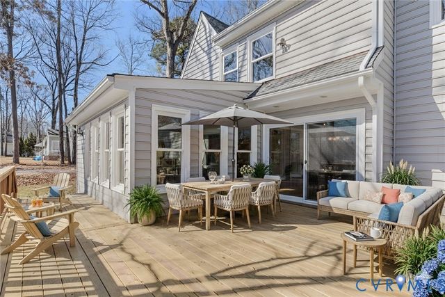 4515 Foxwood Rd, Chester, VA 23831