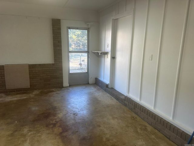 507 Lakeside, Camden, AR 71701