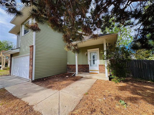 295 Pucket Circle, Colorado Springs, CO 80911