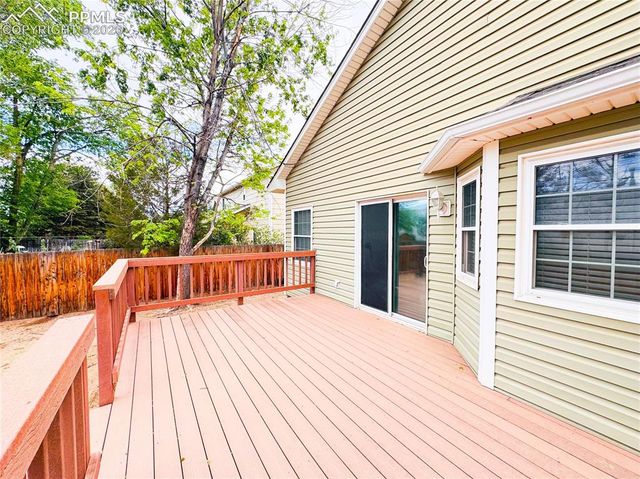295 Pucket Circle, Colorado Springs, CO 80911