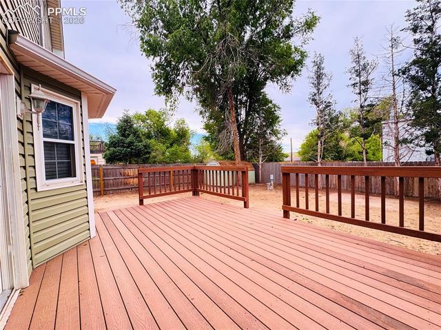 295 Pucket Circle, Colorado Springs, CO 80911
