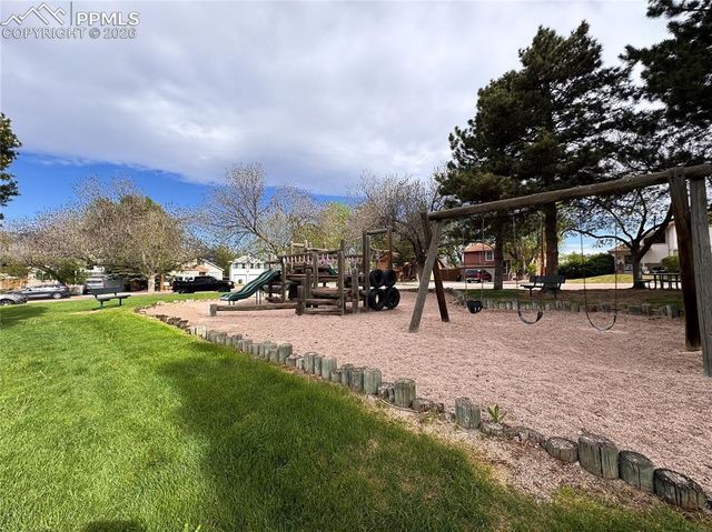 295 Pucket Circle, Colorado Springs, CO 80911