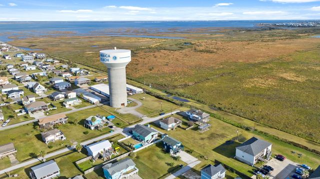 16507 Captain Kidd Road, Jamaica Beach, TX 77554