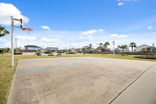 16507 Captain Kidd Road, Jamaica Beach, TX 77554