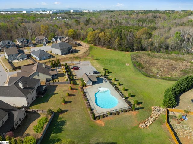 265 Delbourne Lane, Greer, SC 29651