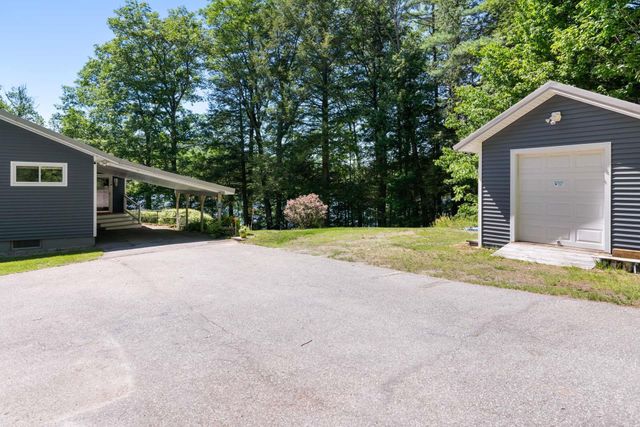 215 Stocker Pond Road, Grantham, NH 03753