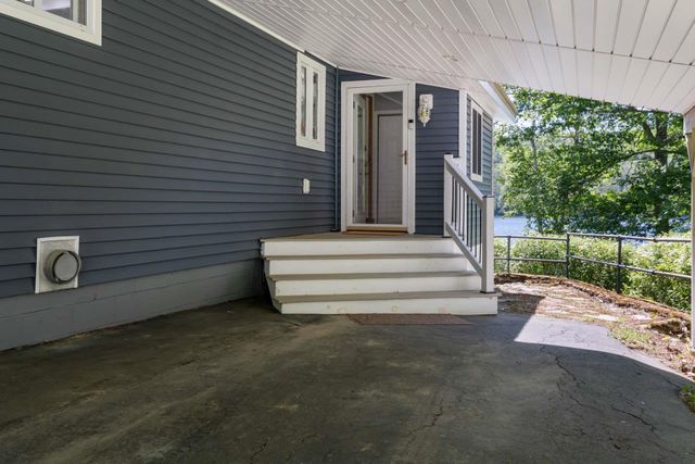 215 Stocker Pond Road, Grantham, NH 03753