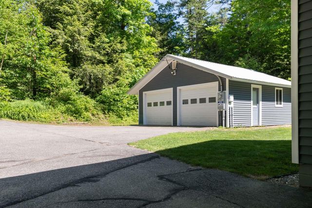 215 Stocker Pond Road, Grantham, NH 03753