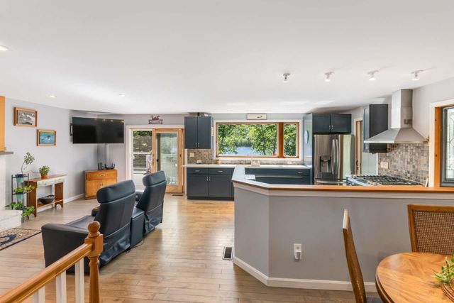 215 Stocker Pond Road, Grantham, NH 03753