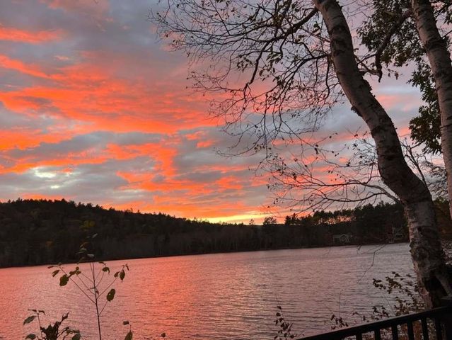 215 Stocker Pond Road, Grantham, NH 03753