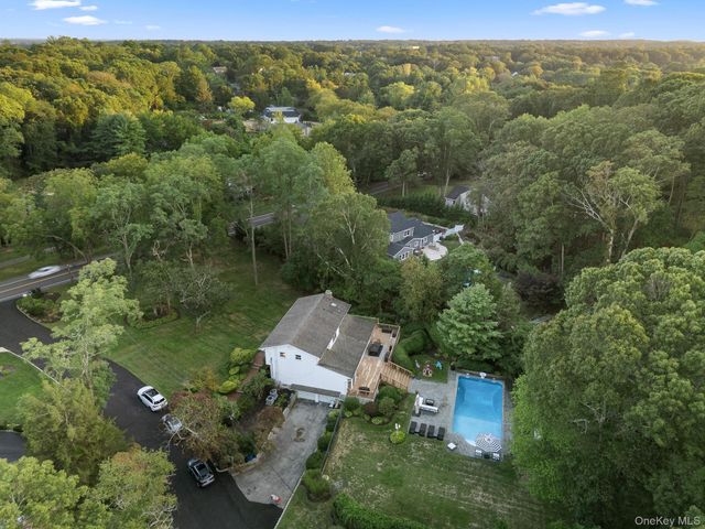 461 Wolf Hill Road, Dix Hills, NY 11746