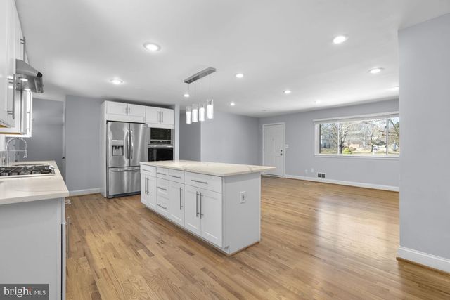 8721 SUSINI DR, Laurel, MD 20723