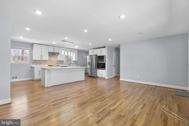 8721 SUSINI DR, Laurel, MD 20723