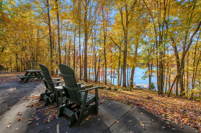 11613 Canterbury Trail, Orangeville Twp, MI 49080