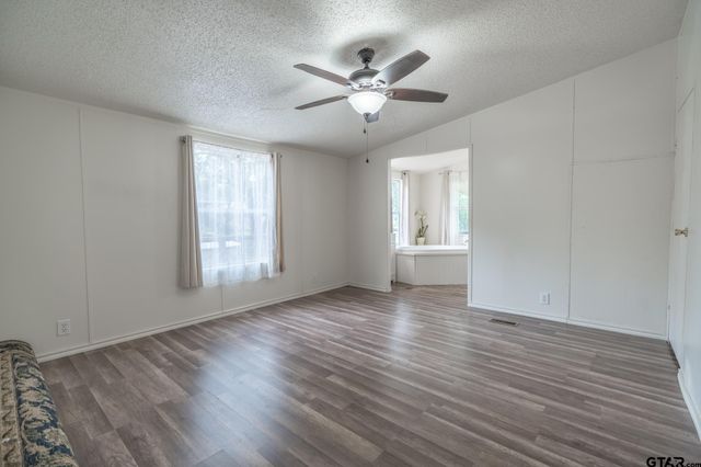 21330 Southwind, Chandler, TX 75758