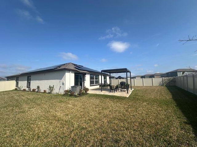 32060 HAWTHORNE COTTAGE PLACE, San Antonio, FL 33576