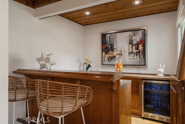 2284 Redlands Drive, Newport Beach, CA 92660