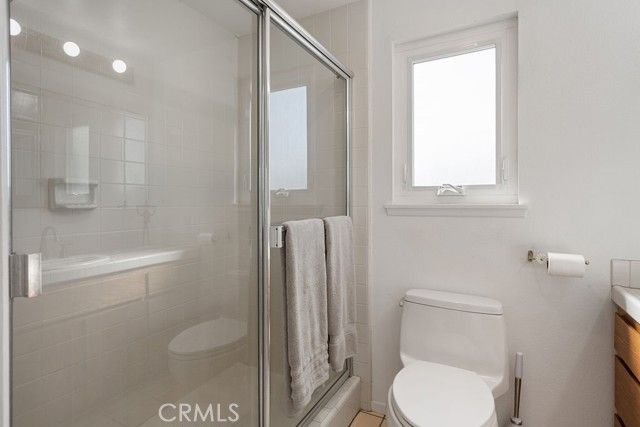 2284 Redlands Drive, Newport Beach, CA 92660