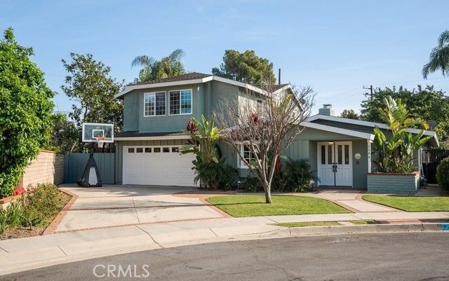 2284 Redlands Drive, Newport Beach, CA 92660