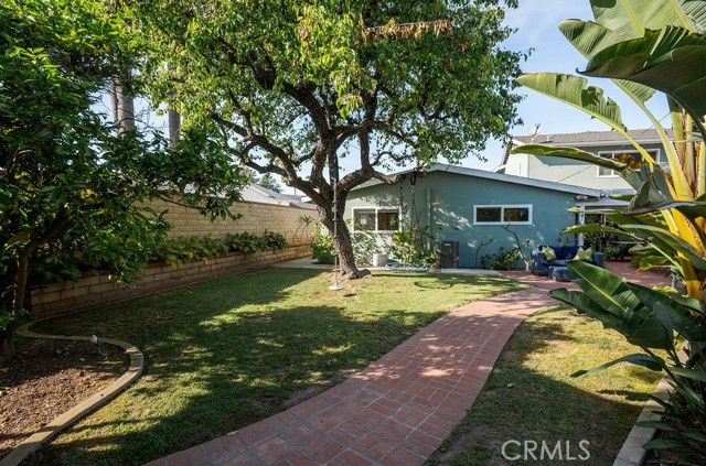 2284 Redlands Drive, Newport Beach, CA 92660