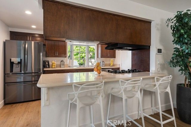 2284 Redlands Drive, Newport Beach, CA 92660