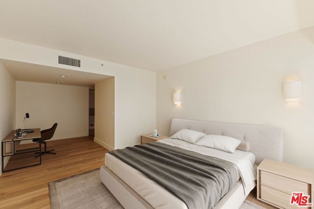 10520 Wilshire Boulevard 206, Los Angeles, CA 90024