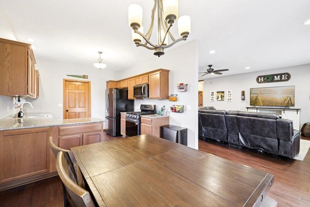 11418 N Erie Drive, Edgerton, WI 53534