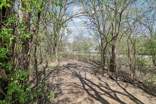 11418 N Erie Drive, Edgerton, WI 53534